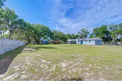 1419 Seffner Valrico Road, Seffner, FL 33584 - Photo 27