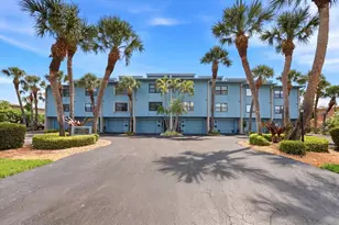 11835 3rd St E, Treasure Island, FL 33706 - Photo 3