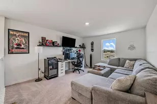 37668 Yukon Dr, Zephyrhills, FL 33540 - Photo 25