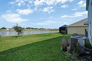 7850 Sail Clover Ln, Zephyrhills, FL 33540 - Photo 25