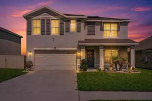 7850 Sail Clover Ln, Zephyrhills, FL 33540 - Photo 1