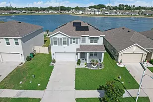 7850 Sail Clover Ln, Zephyrhills, FL 33540 - Photo 3