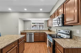 4029 Bell Grande Dr, Valrico, FL 33596 - Photo 13
