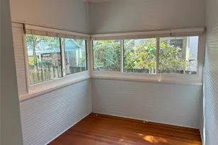 1118 23rd Ave N, Saint Petersburg, FL 33704 - Photo 11