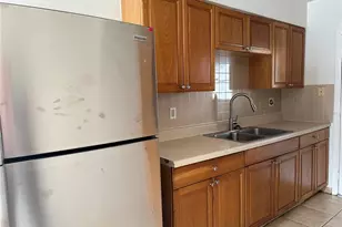 452 89th Ave N, Saint Petersburg, FL 33702 - Photo 5