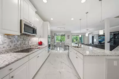 31646 Colada Drift Way, Wesley Chapel, FL 33545 - Photo 9