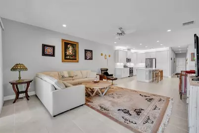 4786 Avila Lakes Drive, Wimauma, FL 33598 - Photo 13