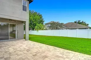 1439 Beaconsfield Dr, Wesley Chapel, FL 33543 - Photo 85