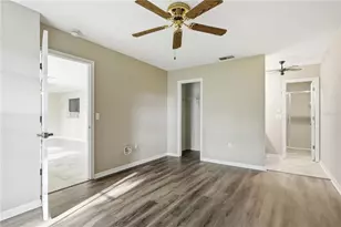 18 Windrush Bay Dr, Tarpon Springs, FL 34689 - Photo 19