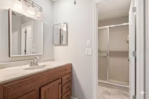18 Windrush Bay Dr, Tarpon Springs, FL 34689 - Photo 19