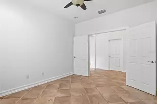 5042 Sandy Brook Cir, Wimauma, FL 33598 - Photo 9