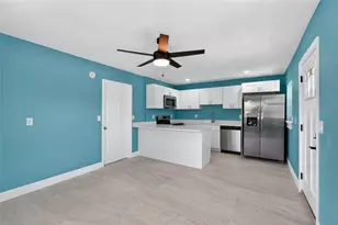 14013 Marguerite Dr, Madeira Beach, FL 33708 - Photo 11