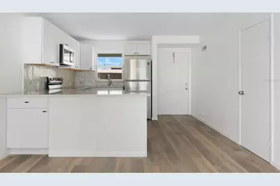 164 117th Avenue #4, Treasure Island, FL 33706 - Photo 5