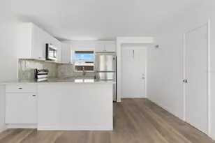 164 117th Ave, Treasure Island, FL 33706 - Photo 5
