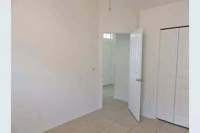 8613 Fawn Creek Drive, Tampa, FL 33626 - Photo 13
