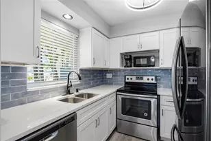 2900 45th Street S, Gulfport, FL 33711 - Photo 3