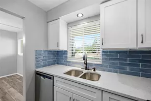 2900 45th Street S, Gulfport, FL 33711 - Photo 13