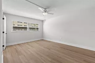 4780 Cove Cir, Saint Petersburg, FL 33708 - Photo 19
