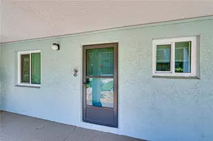 801 83rd Ave N, Saint Petersburg, FL 33702 - Photo 3