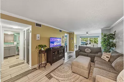 801 83rd Avenue N #108, Saint Petersburg, FL 33702 - Photo 13