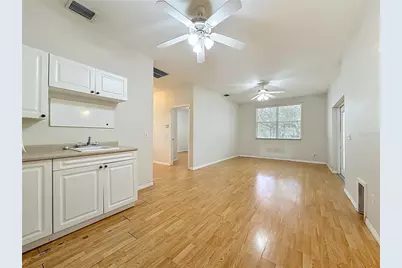 1003 W Outbound Place, Tampa, FL 33612 - Photo 15