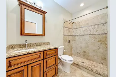 1003 W Outbound Place, Tampa, FL 33612 - Photo 41