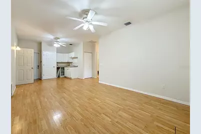 1003 W Outbound Place, Tampa, FL 33612 - Photo 17