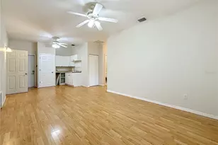 1003 W Outbound Pl, Tampa, FL 33612 - Photo 17