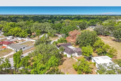 1003 W Outbound Place, Tampa, FL 33612 - Photo 65