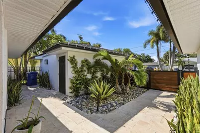 1024 44th Avenue NE, Saint Petersburg, FL 33703 - Photo 23