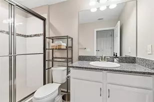 14622 Red Castle Ave, Lithia, FL 33547 - Photo 31