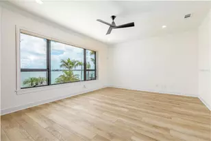 4 Paradise Ln, Treasure Island, FL 33706 - Photo 17