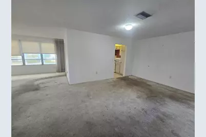 5521 80th Street N #516, Saint Petersburg, FL 33709 - Photo 7