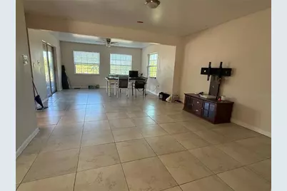 2122 Gulf City Road, Ruskin, FL 33570 - Photo 13