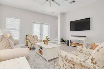 946 Highland Avenue #8, Dunedin, FL 34698 - Photo 5