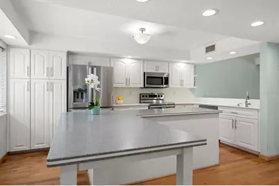 118 Marina Del Rey Court, Clearwater Beach, FL 33767 - Photo 17