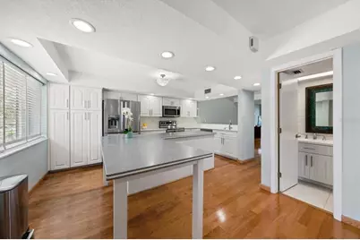 118 Marina Del Rey Court, Clearwater Beach, FL 33767 - Photo 19