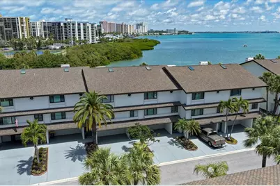 118 Marina Del Rey Court, Clearwater Beach, FL 33767 - Photo 55