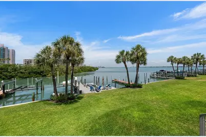 118 Marina Del Rey Court, Clearwater Beach, FL 33767 - Photo 53