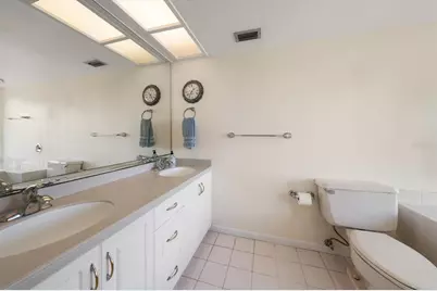 118 Marina Del Rey Court, Clearwater Beach, FL 33767 - Photo 27
