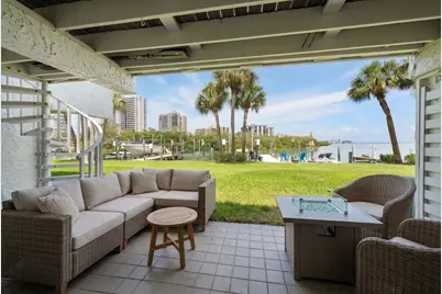 118 Marina Del Rey Court, Clearwater Beach, FL 33767 - Photo 11