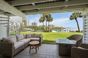 118 Marina Del Rey Ct, Clearwater Beach, FL 33767 - Photo 11