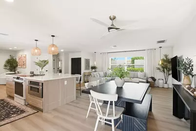 2000 Kansas Avenue NE, Saint Petersburg, FL 33703 - Photo 13