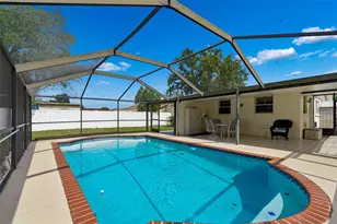 8806 Oak Cir, Tampa, FL 33615 - Photo 41