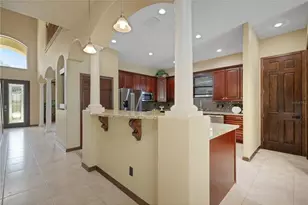 3021 59th Ave S, Saint Petersburg, FL 33712 - Photo 7
