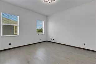 3021 59th Ave S, Saint Petersburg, FL 33712 - Photo 49
