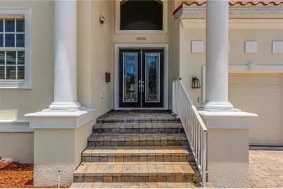 3021 59th Avenue S, Saint Petersburg, FL 33712 - Photo 3