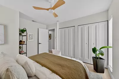 2575 Granada Circle E, Saint Petersburg, FL 33712 - Photo 23