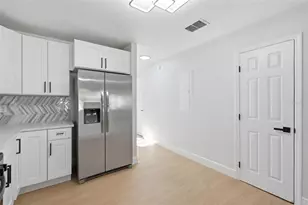 5065 Plumosa St, Spring Hill, FL 34607 - Photo 5