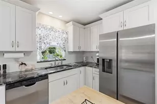 179 E Canal Dr, Palm Harbor, FL 34684 - Photo 15